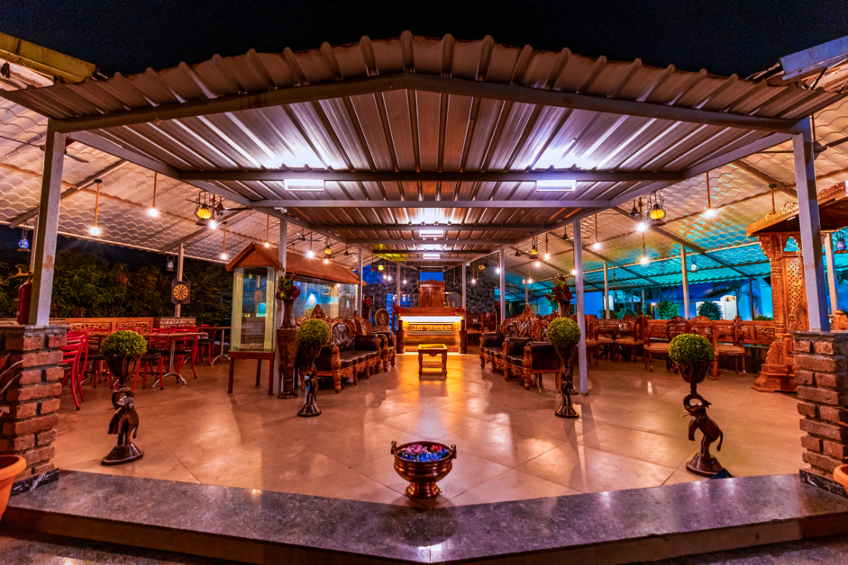 Giri Sarovar Delicious Cuisine